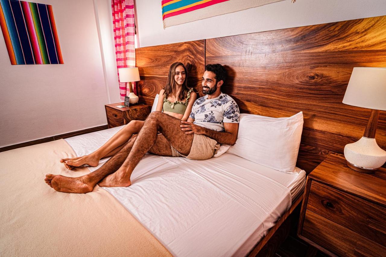 Nomads Party Hotel Cancún