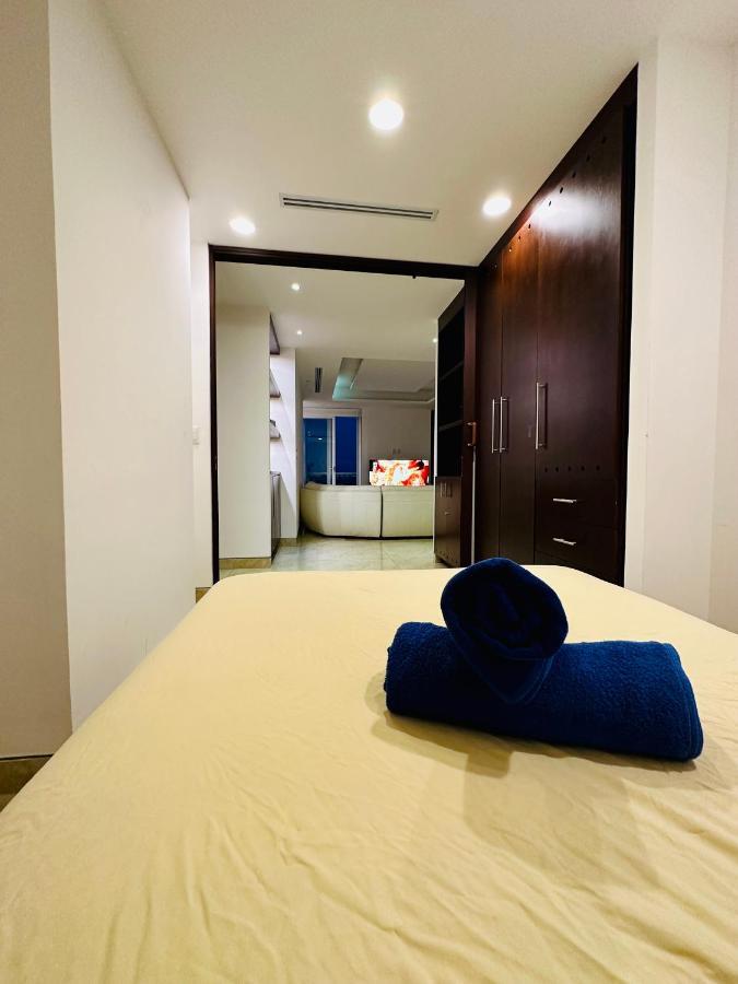Punta Me Luxury Ocean View & Front Apartamento Cancún