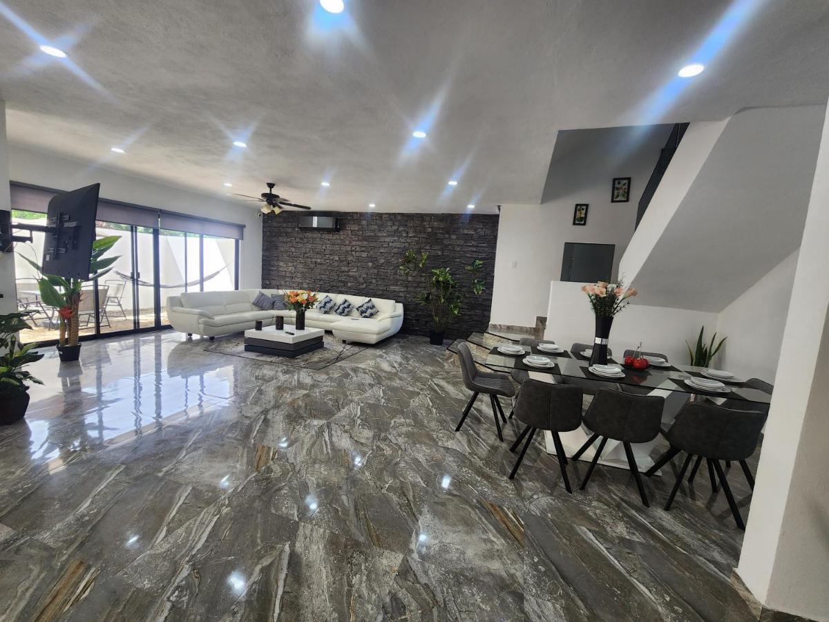 Holiday home Beautiful Modern House Private Pool *