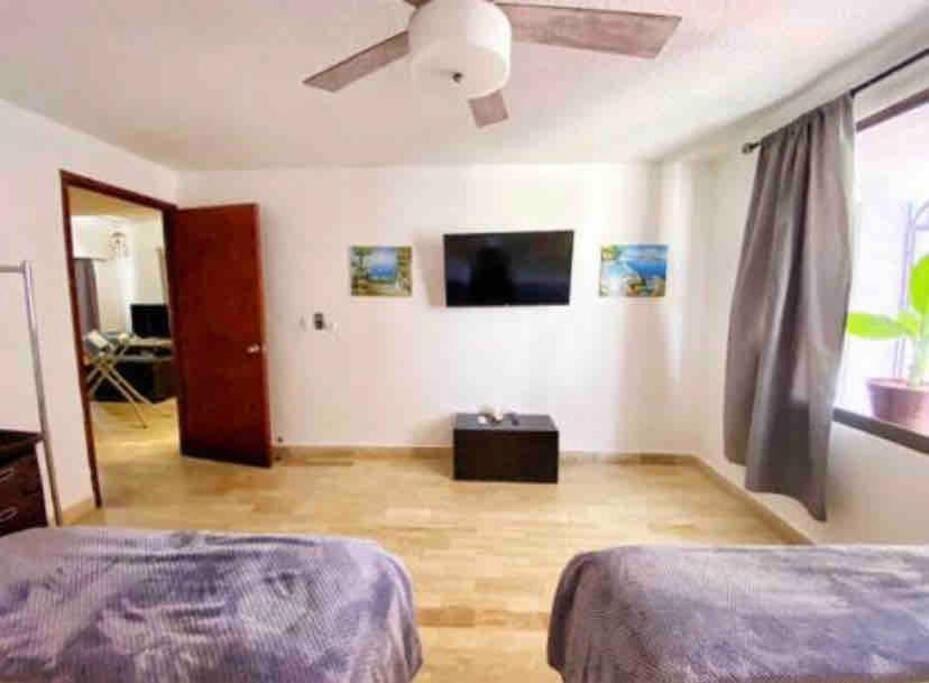 Rooftop Penthouse 3 Bedrooms, Sleeps 8! Cancún