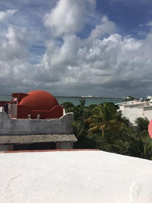 Rooftop Penthouse 3 Bedrooms, Sleeps 8! Apartamento Cancún