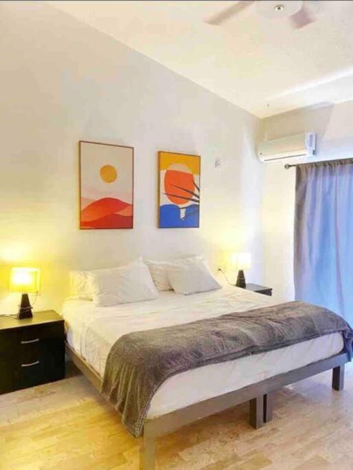 Apartamento Rooftop Penthouse 3 Bedrooms, Sleeps 8! *