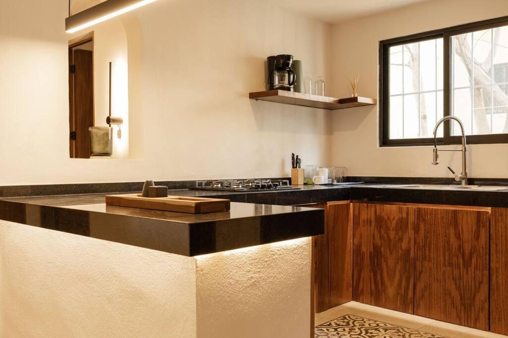 Totally Renovated 10 Min Away From Beach/hot Neighborhood Apartamento
