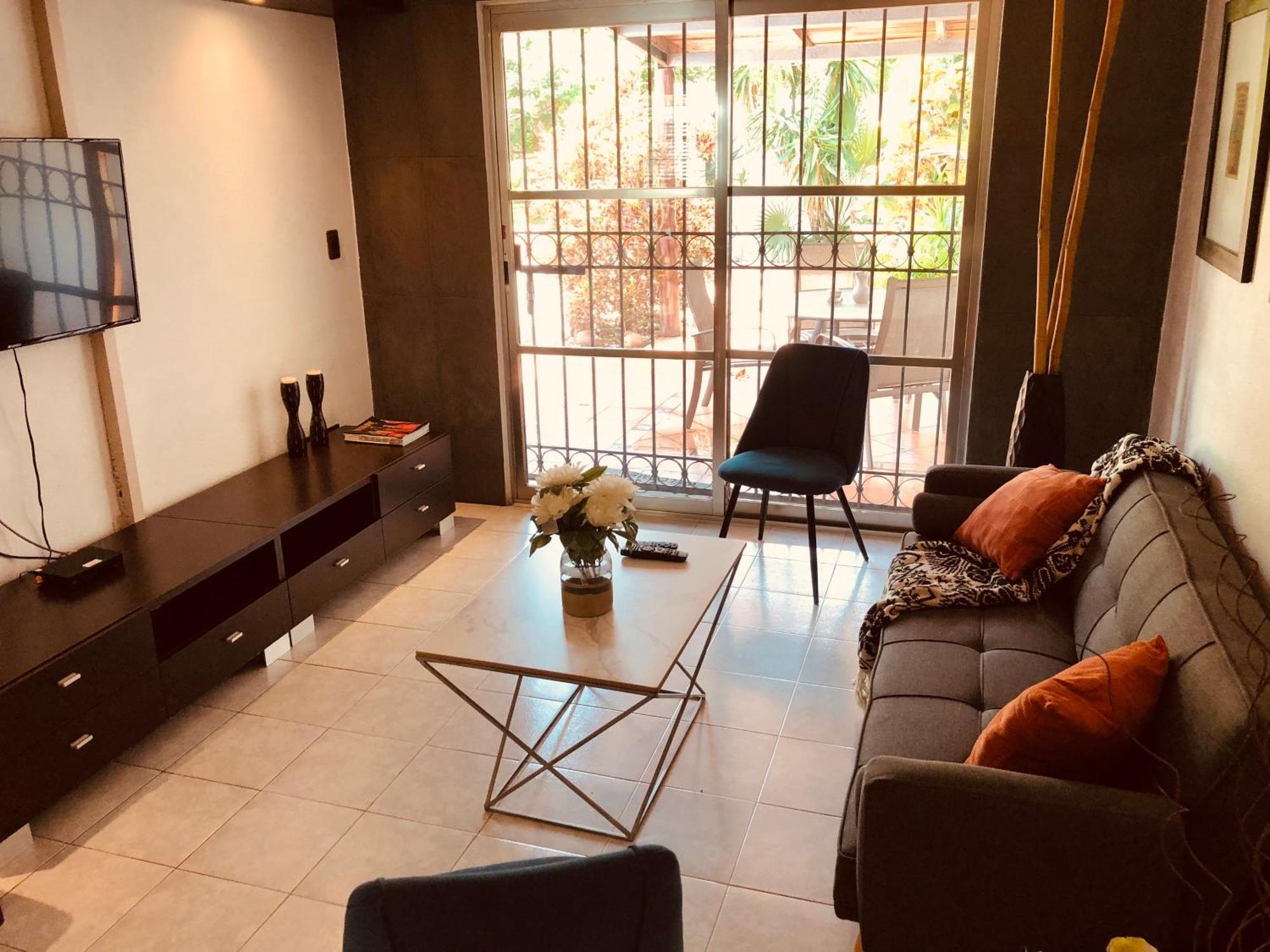 Beautiful By The - 3bedrooms, 2.5baths Holiday home Cancun