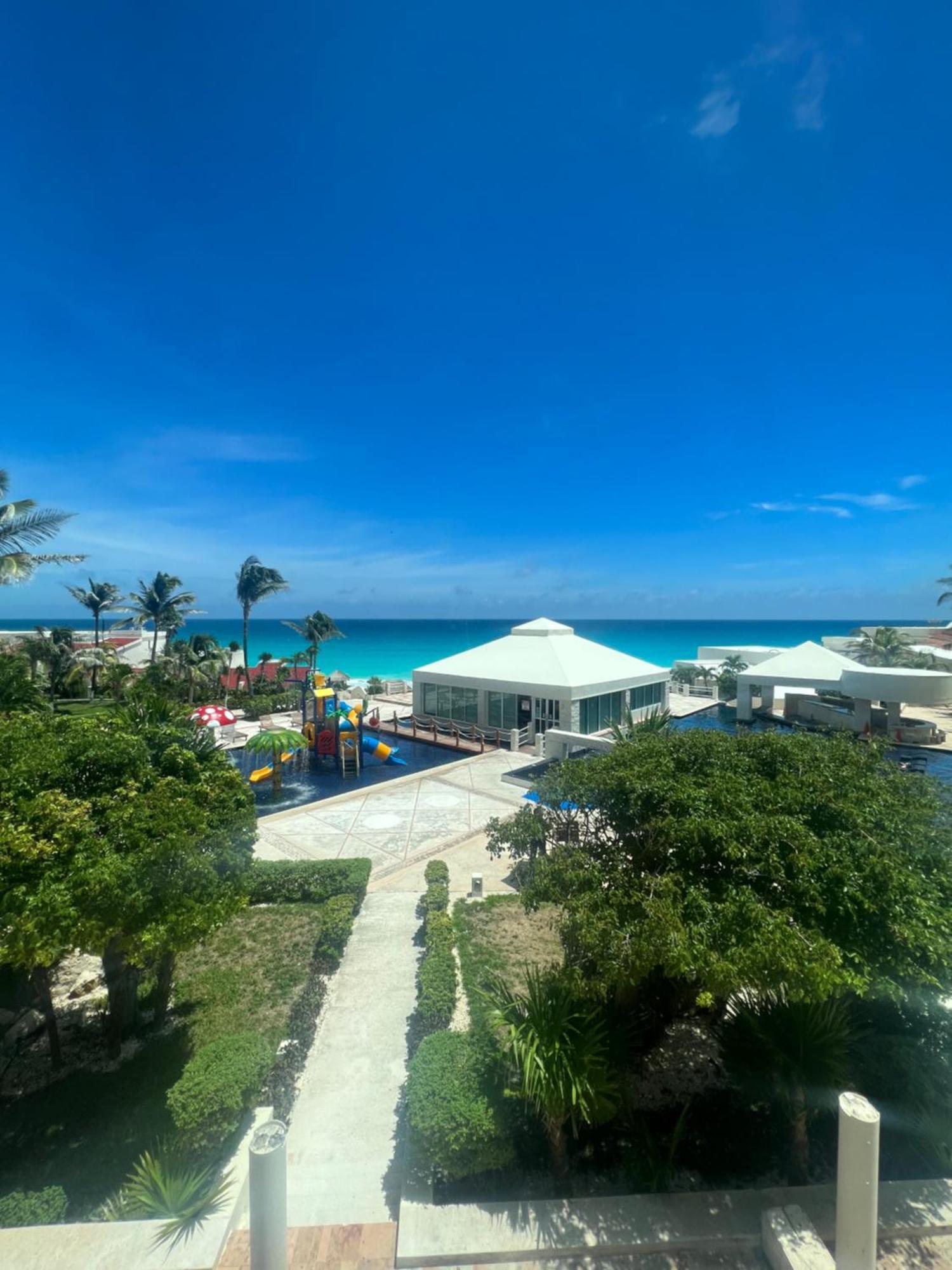 Hermoso Depto Con Vista Al Mar En Zona Hotelera. Apartment