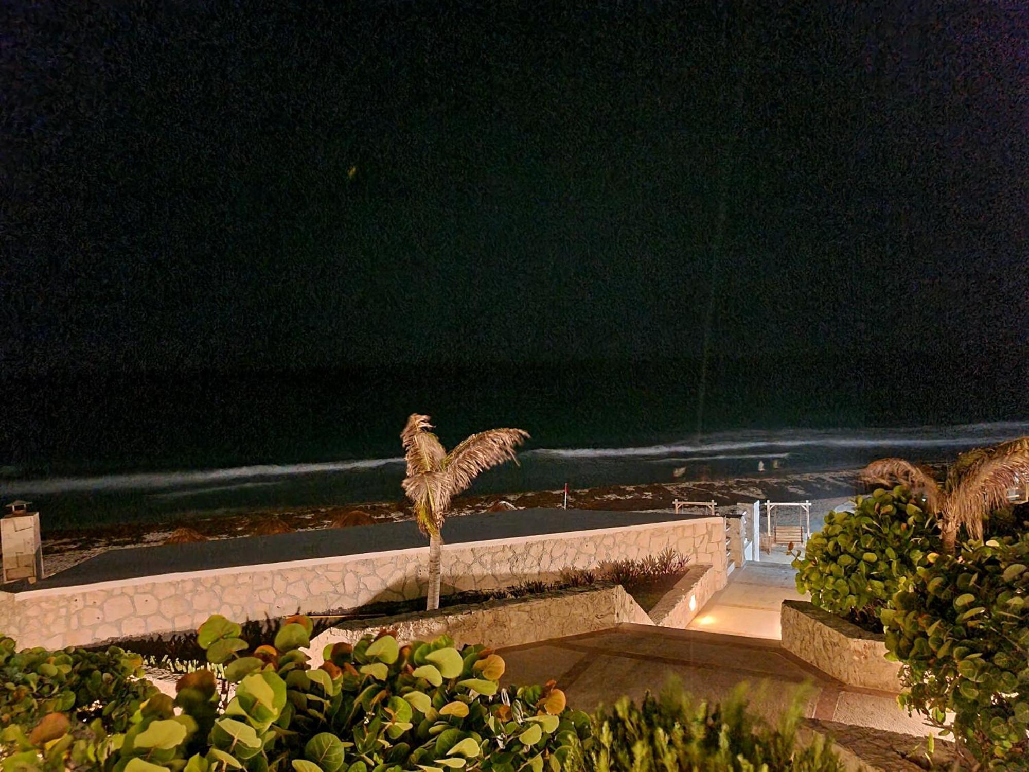Ocean Front 4* Cancun