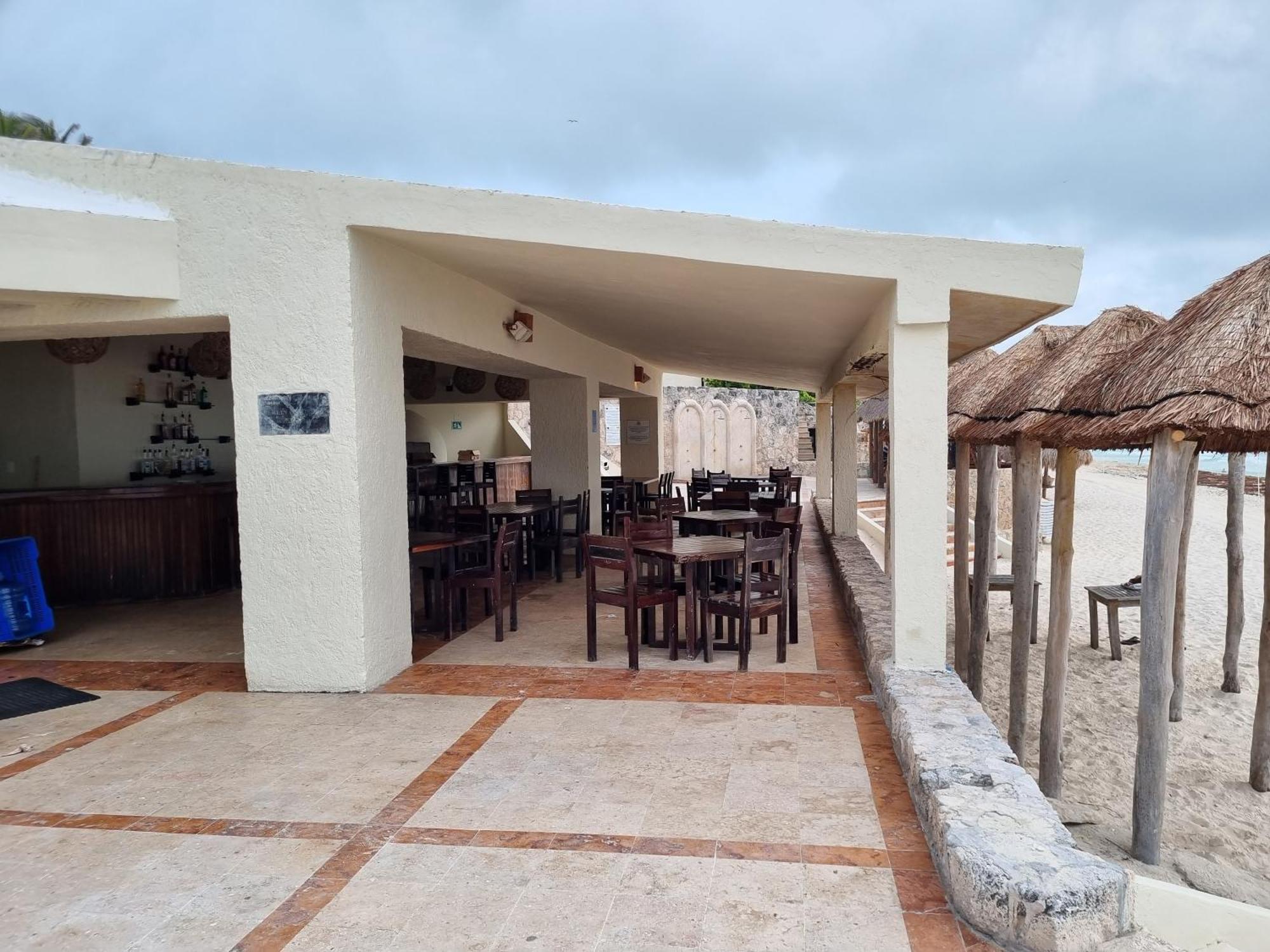 Ocean Front Aparthotel Cancun