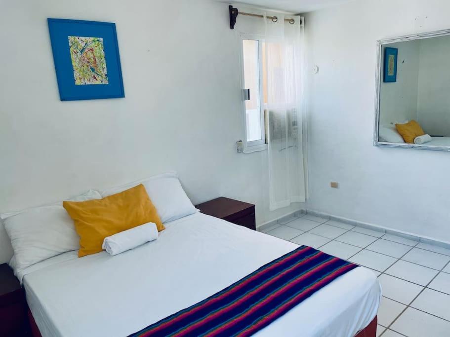 Punta Me & In Punta Sam Ferry Beach Apartment