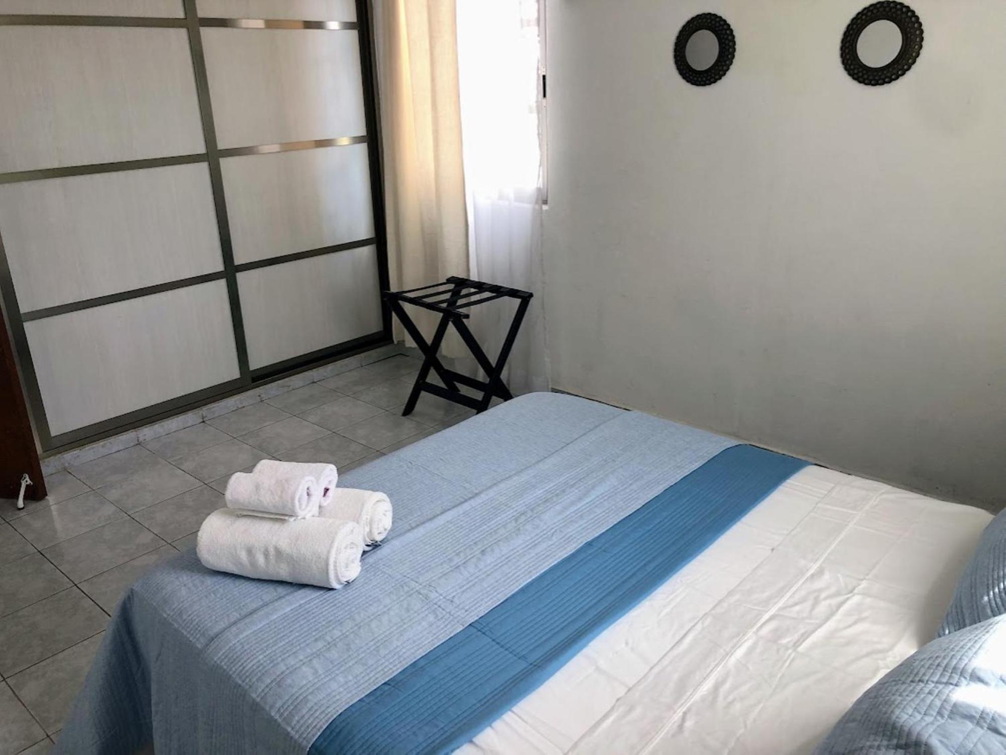 Beautiful By The - 3bedrooms, 2.5baths Holiday home *
