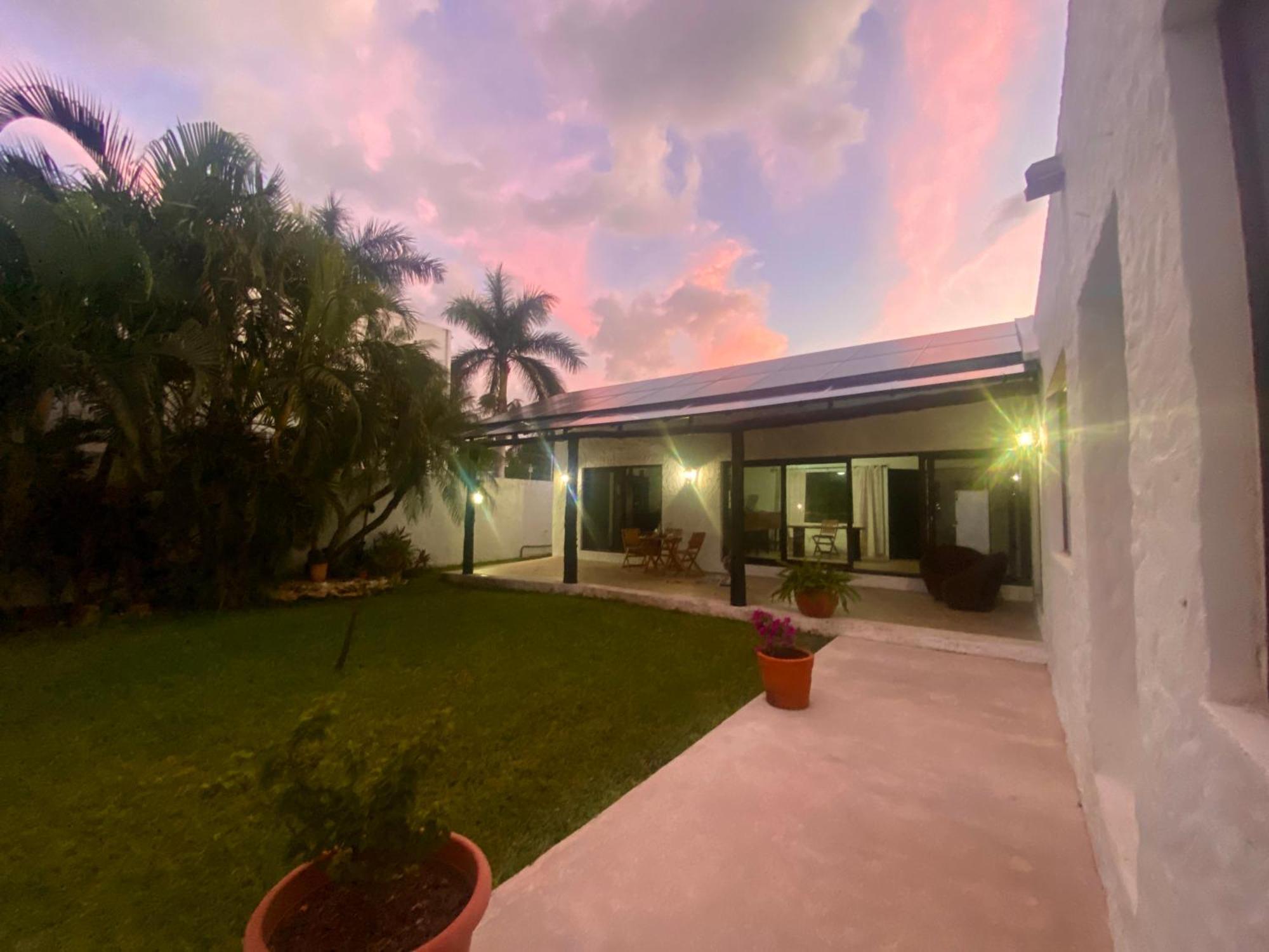 Casa Iola Homestay *