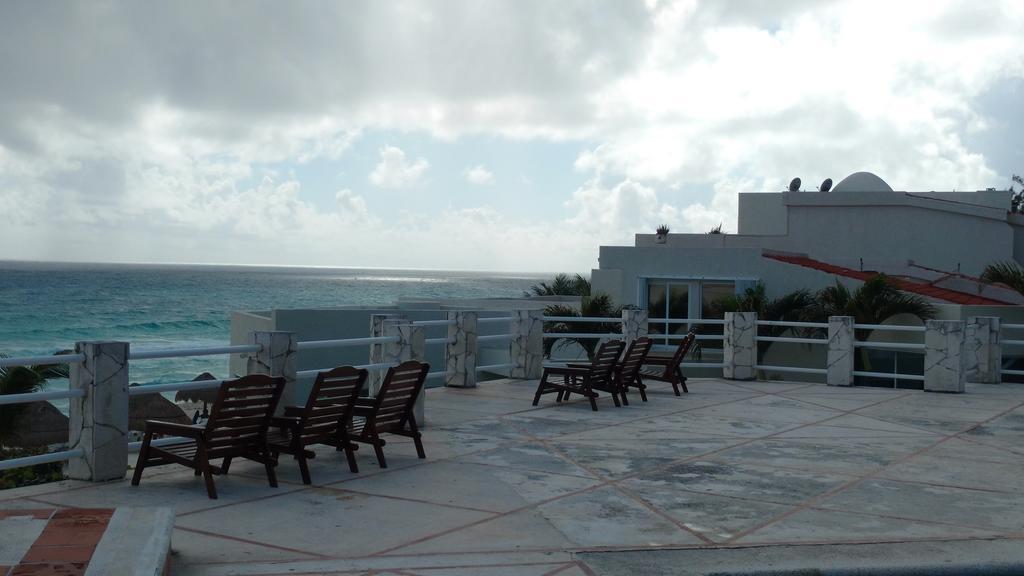 Ocean Front Aparthotel 4*