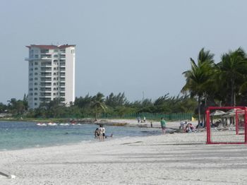 Hostal Punta Sam *