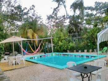 Hostal Punta Sam Cancún