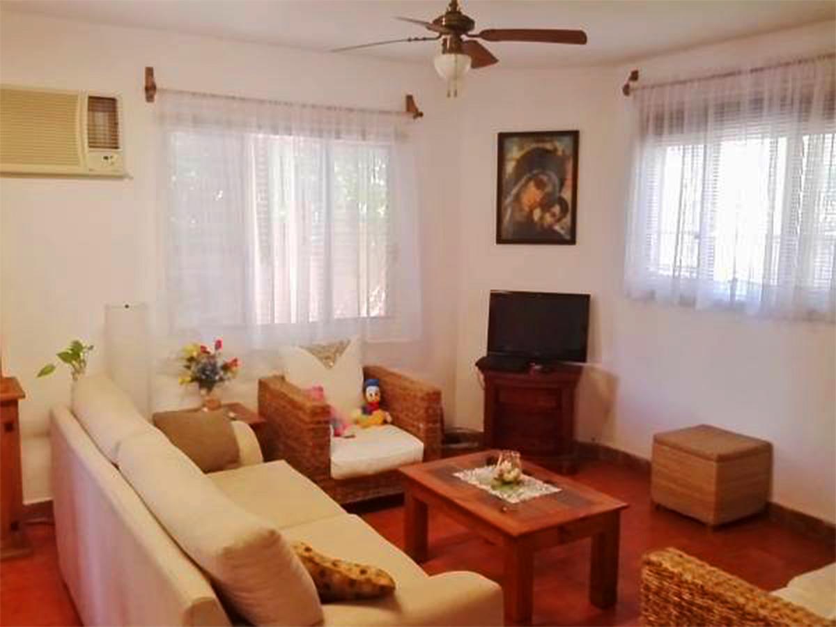 Caracoles Bed & Breakfast