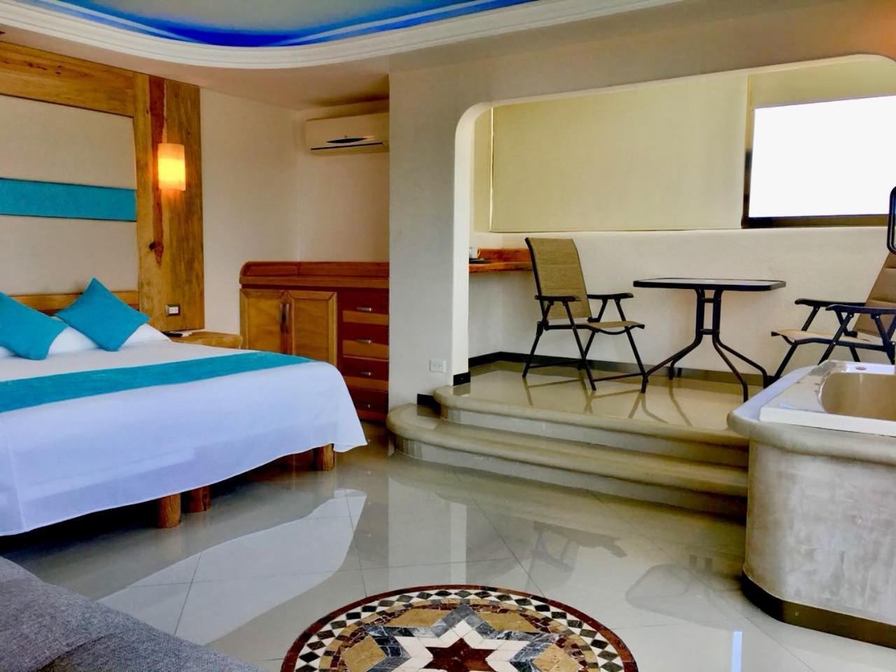 Blue Star Cancun