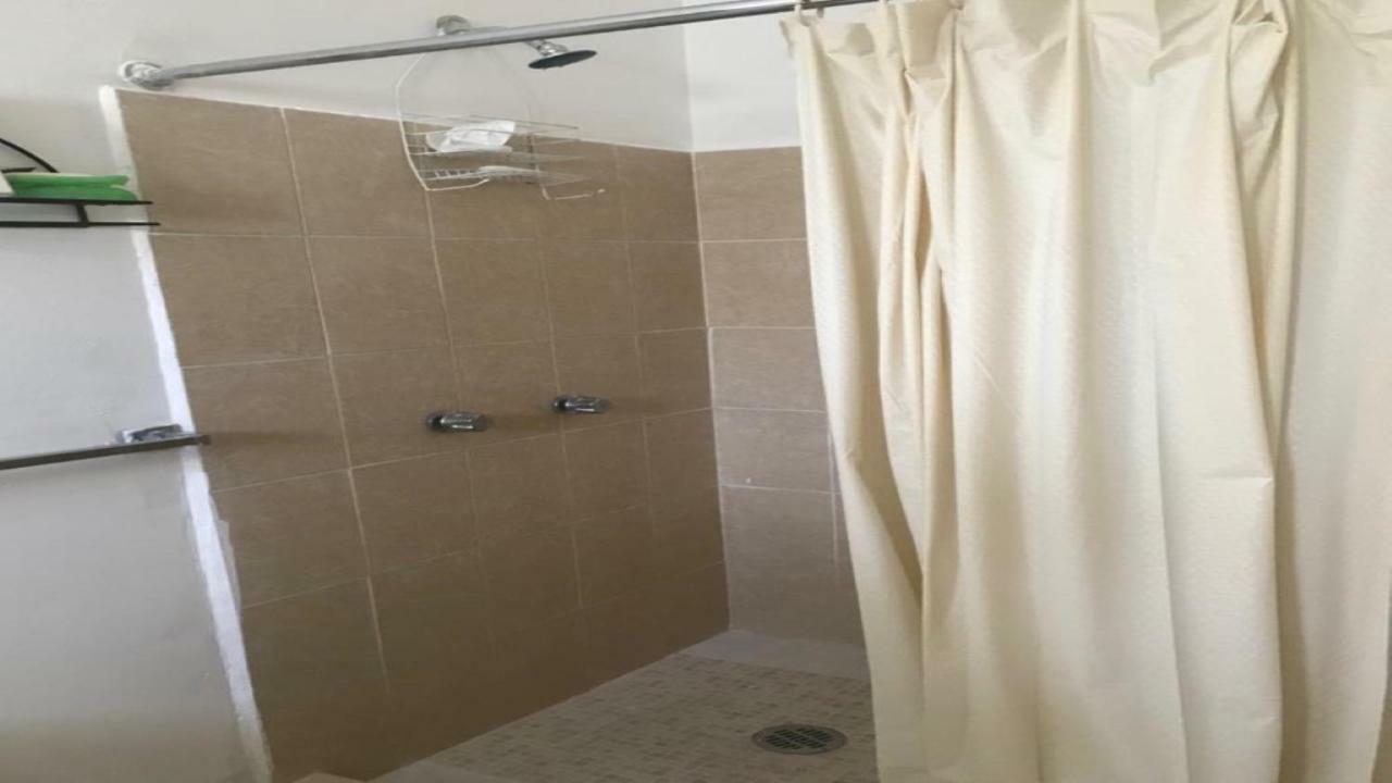 Pensión La Casa Blanca En