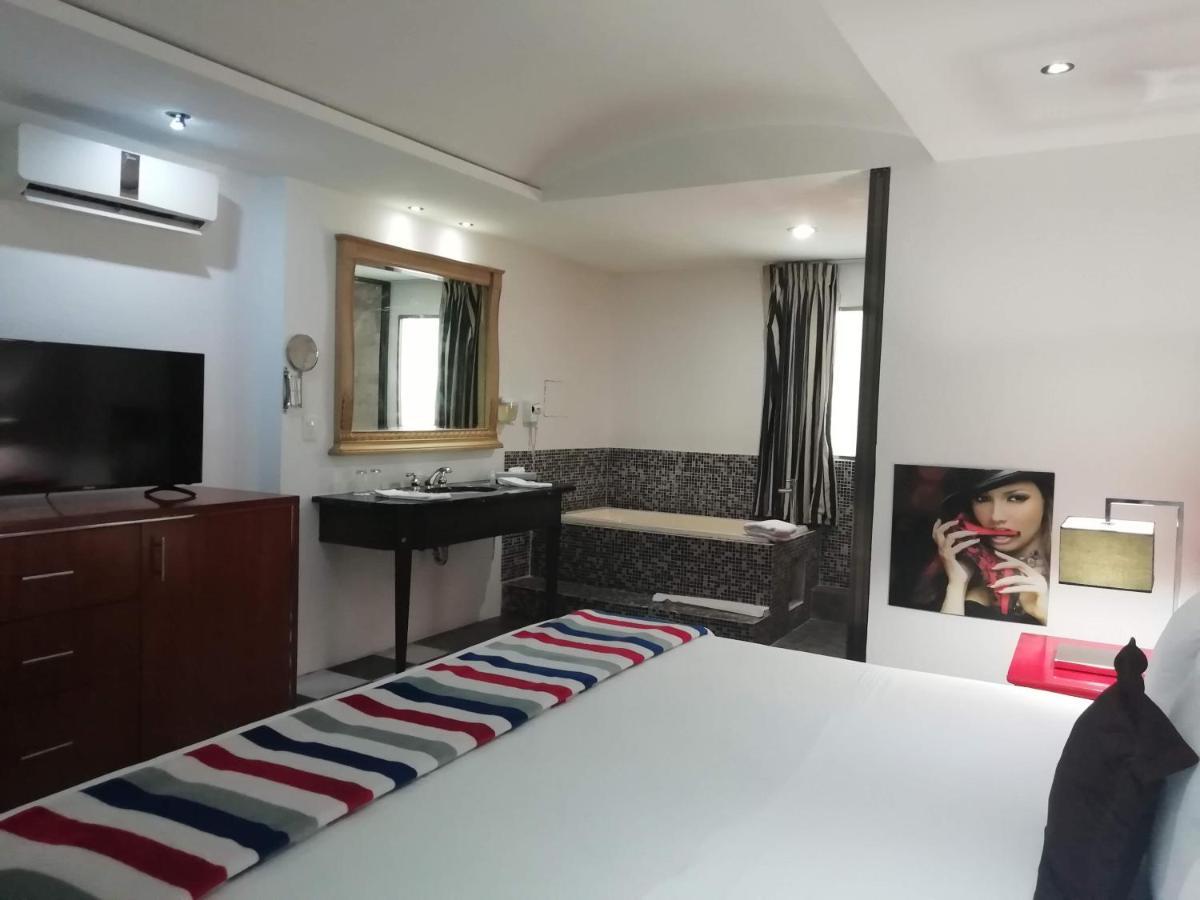 Spazio Boutique Hotel 3*