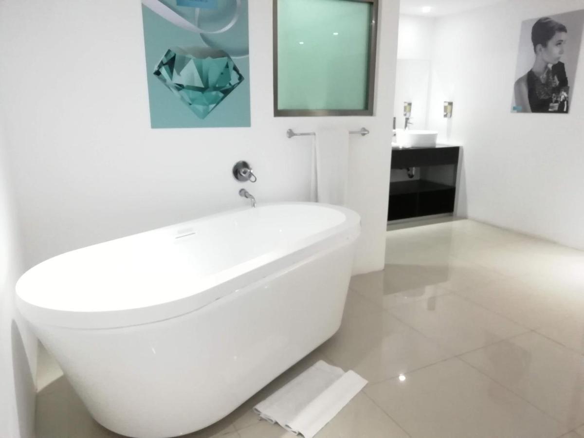 Spazio Boutique Hotel Cancún