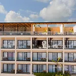 Hive Cancun By G Hotels