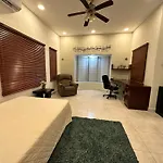 Casa Sasha\'S Mini Palace