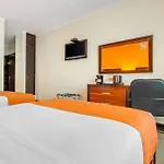 Comfort Inn Cancún Aeropuerto