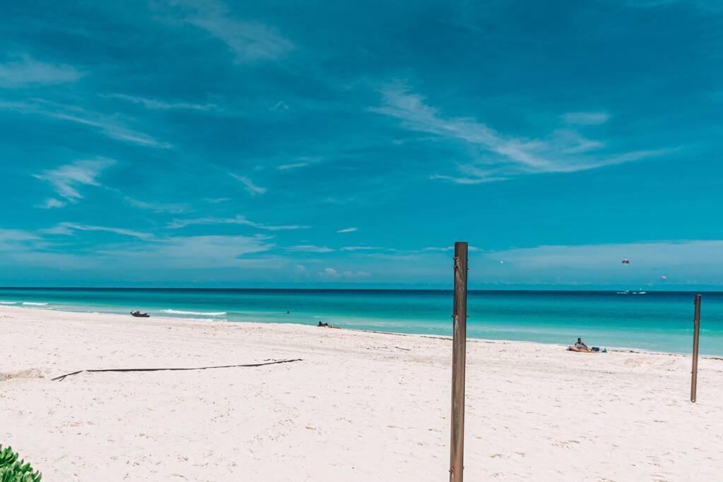 Beachfront Marlin 107 *