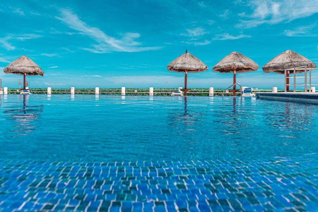 Apartamento Beachfront Marlin 107 *