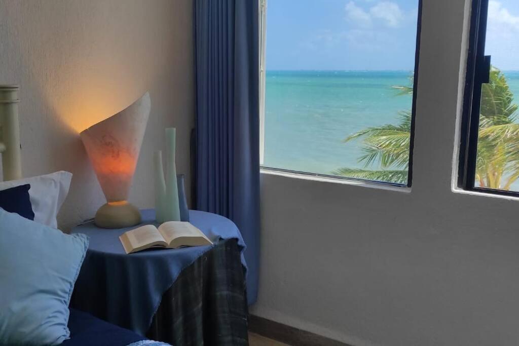 A La Orilla Del Mar Puerto Juarez Cancún