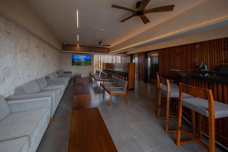 Hive By G Hotel 4*