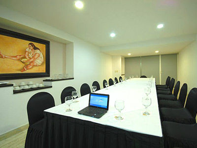 Oasis America Hotel