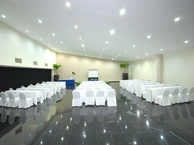 Oasis America 4*