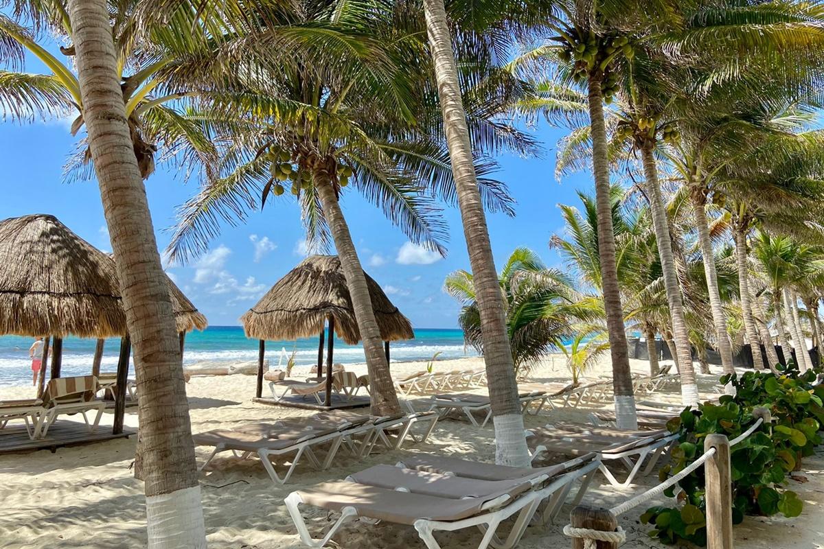 Hive By G Hotel Cancún