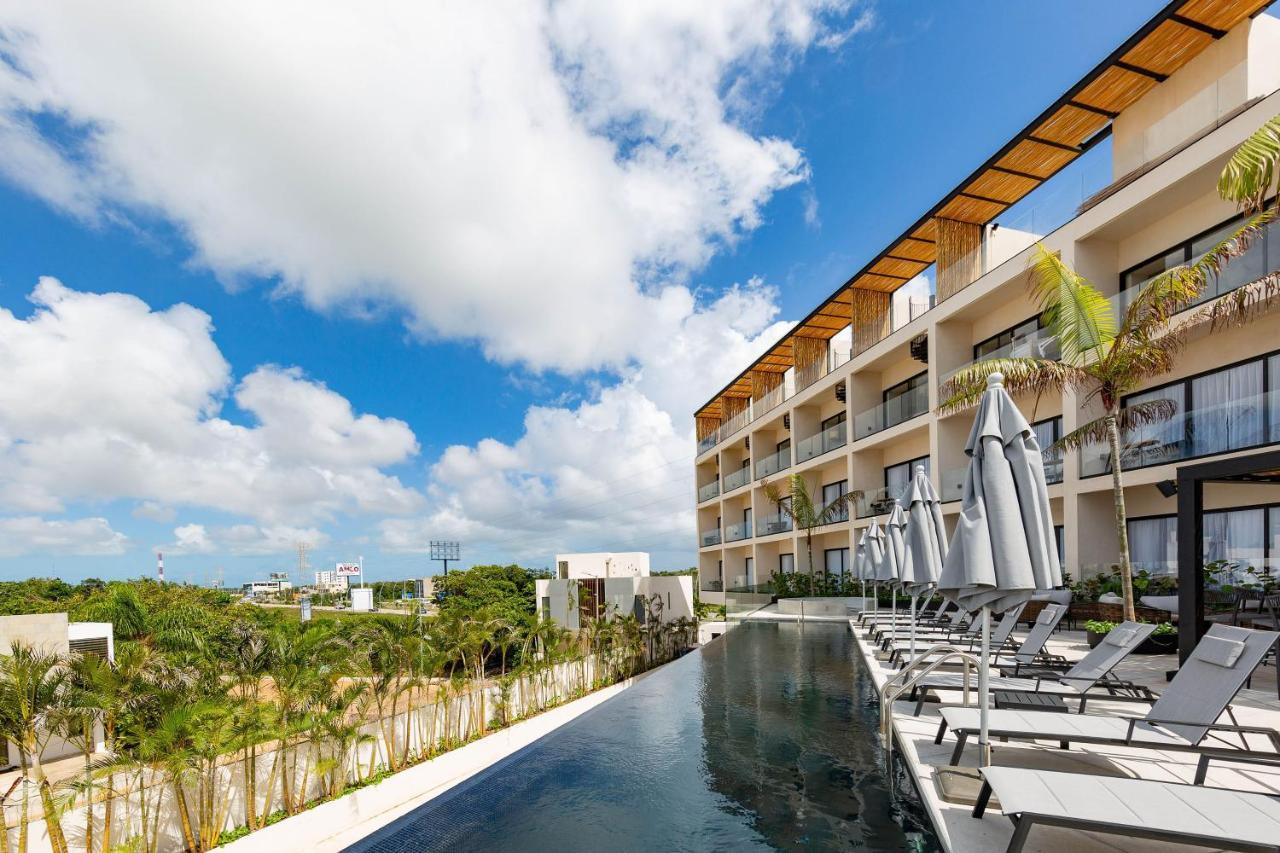 Hive By G 4* Cancún