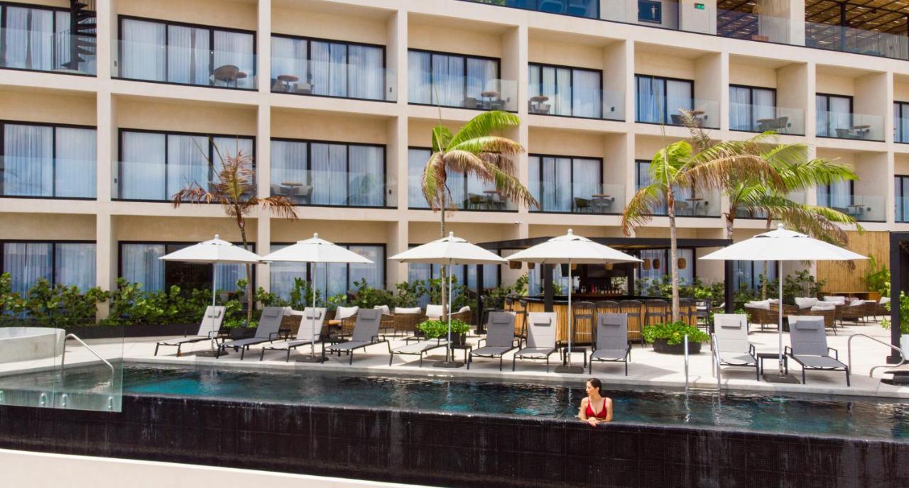 Hive By G Hotel 4*