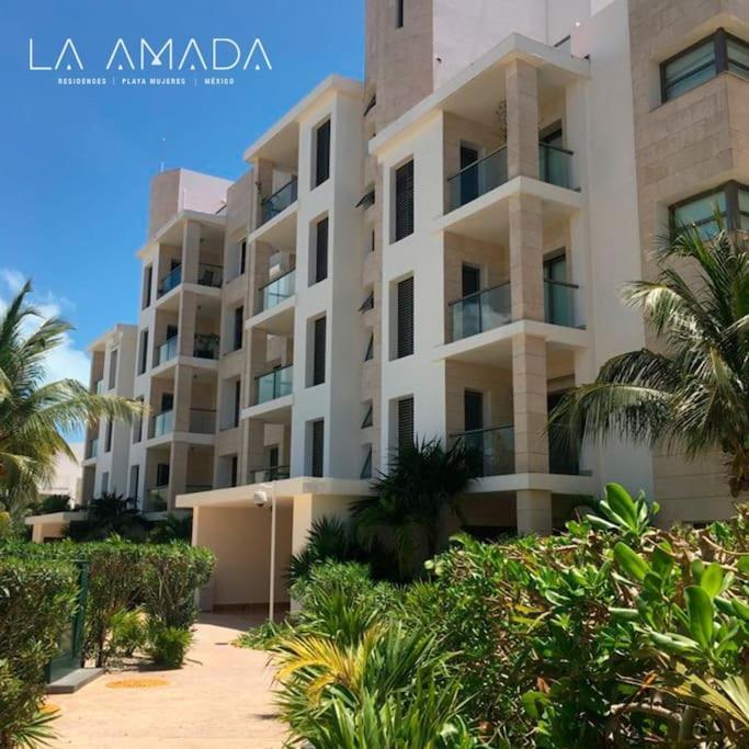 La Amada Residences. Apartment