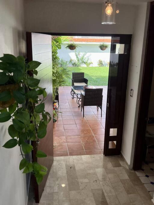 Beautiful Jungle House On A Strategic Location Сasa de vacaciones Cancún