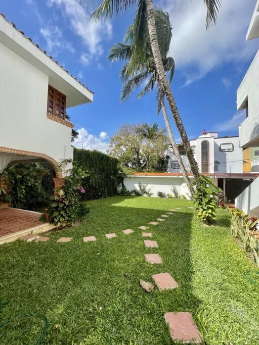 Сasa de vacaciones Beautiful Jungle House On A Strategic Location