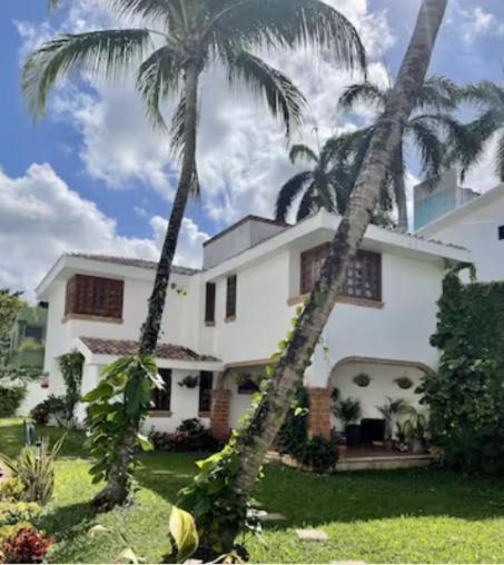 Beautiful Jungle House On A Strategic Location * Cancún