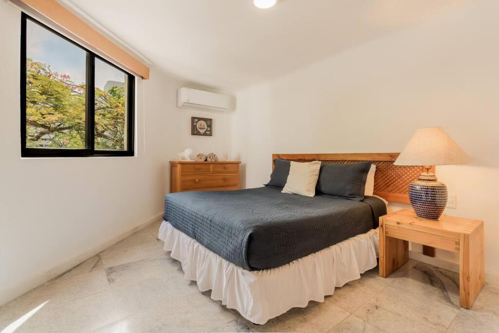 *villa Sicilia Lagoon Front By Casa Paraiso* Villa Cancun