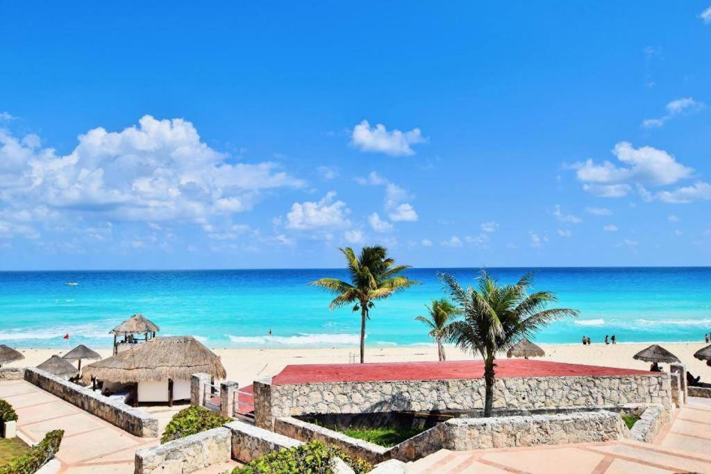 Apartamento Solymar Studio Apt Beachfront With Sunset Views