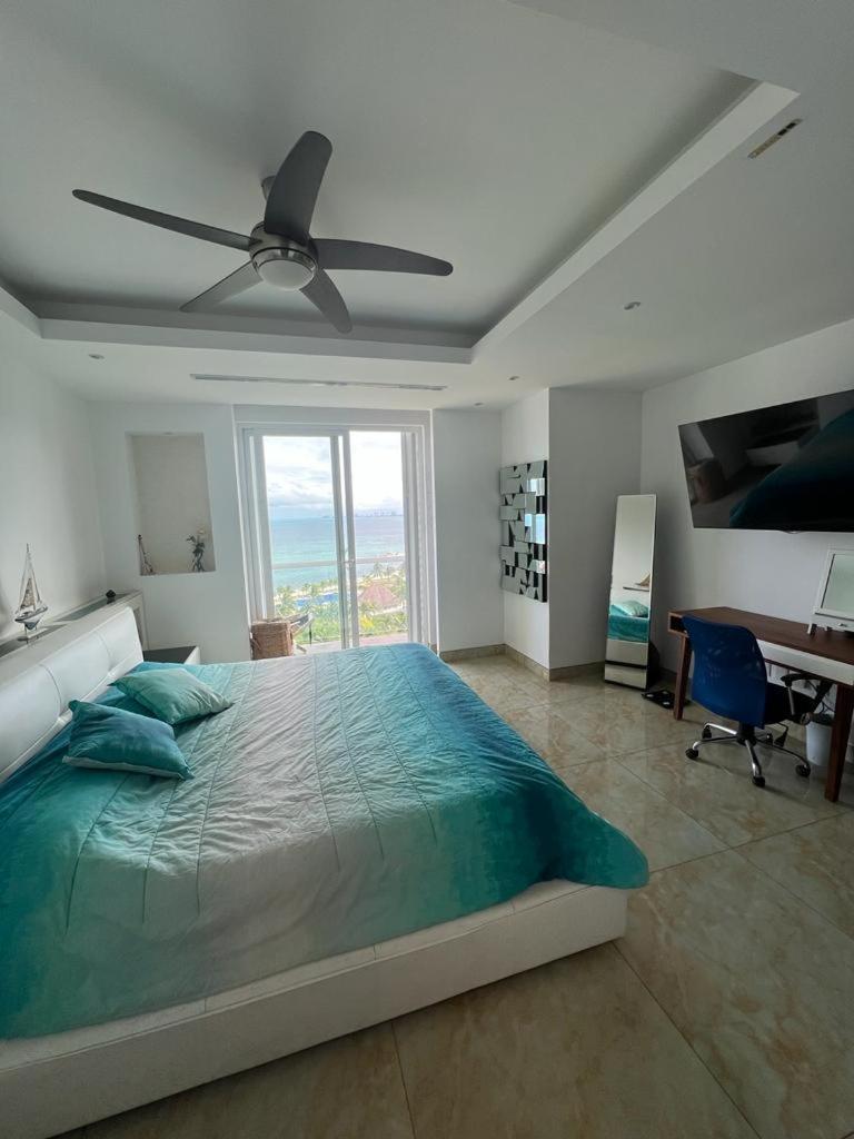 Punta Me Luxury Front Amara Cancún