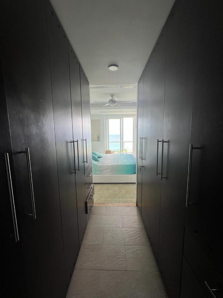 Punta Me Luxury Front Amara *