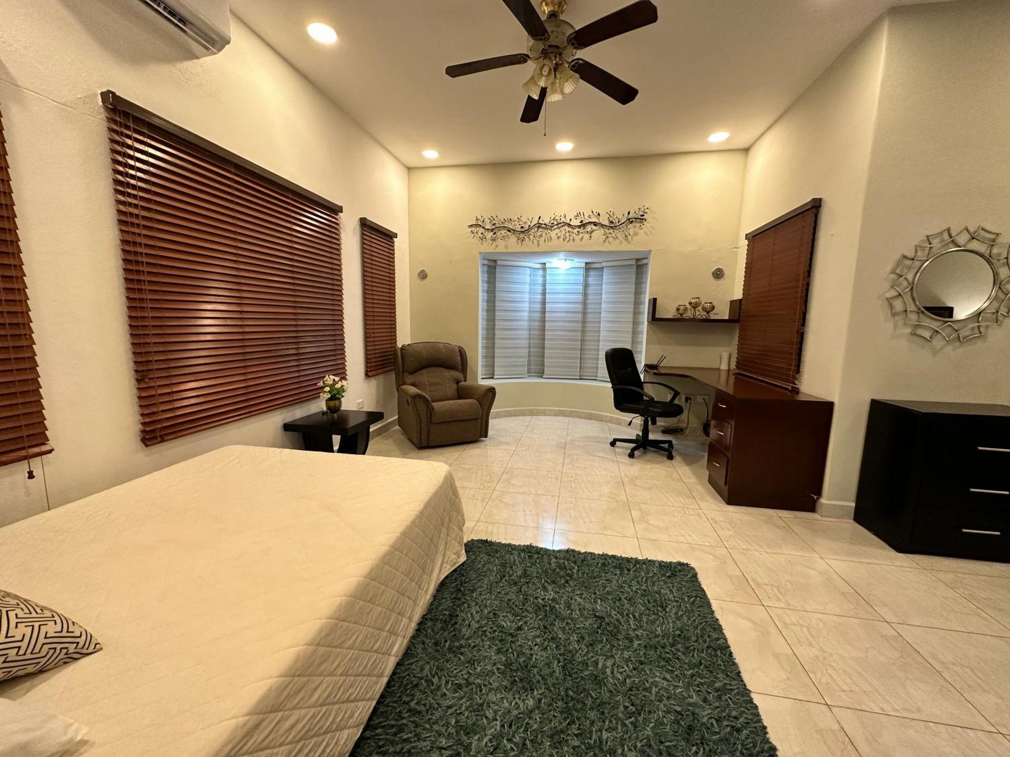 Casa Sasha's Mini Palace Bed and breakfast Cancún