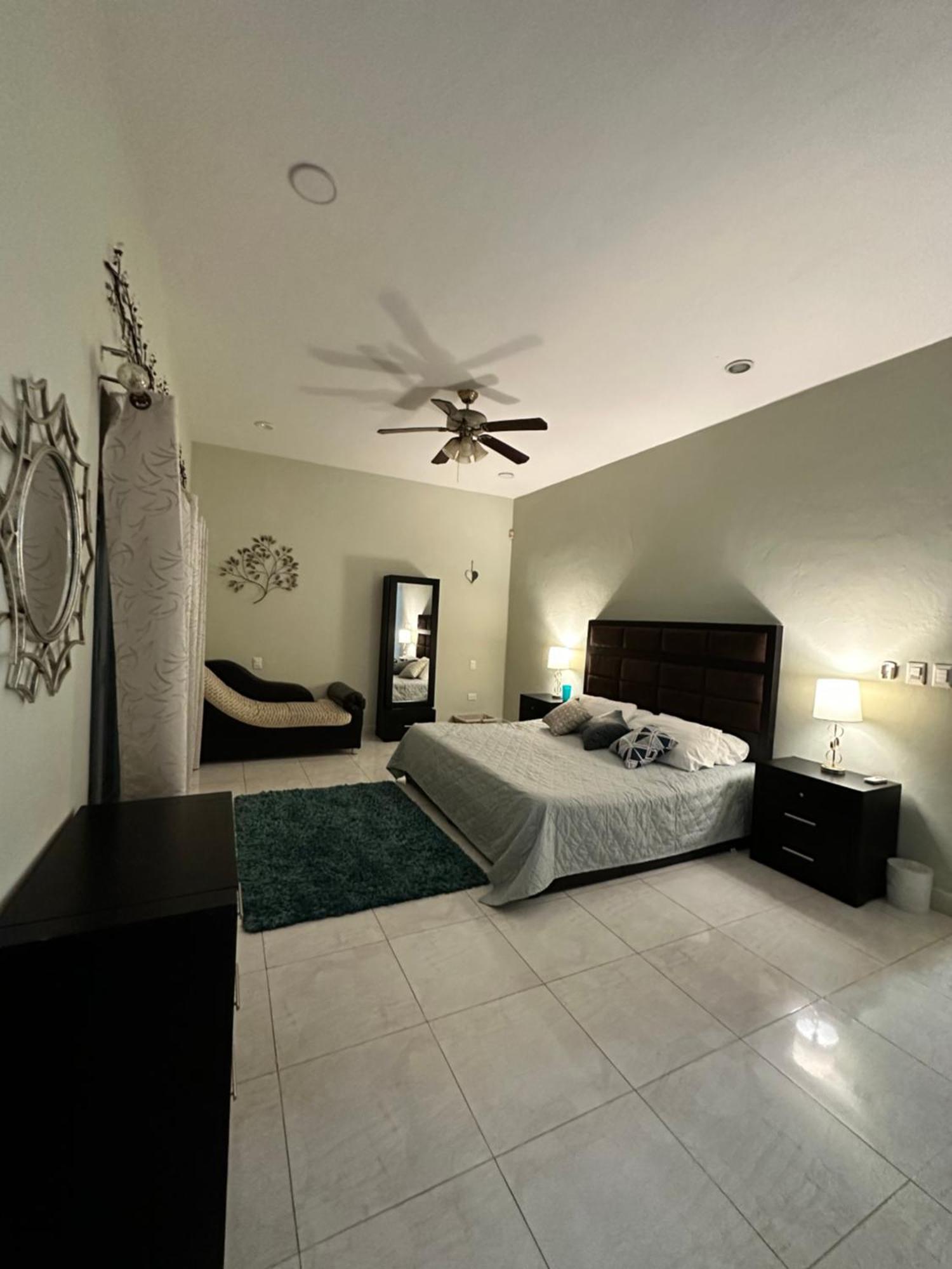 Casa Sasha's Mini Palace Bed and breakfast Cancún