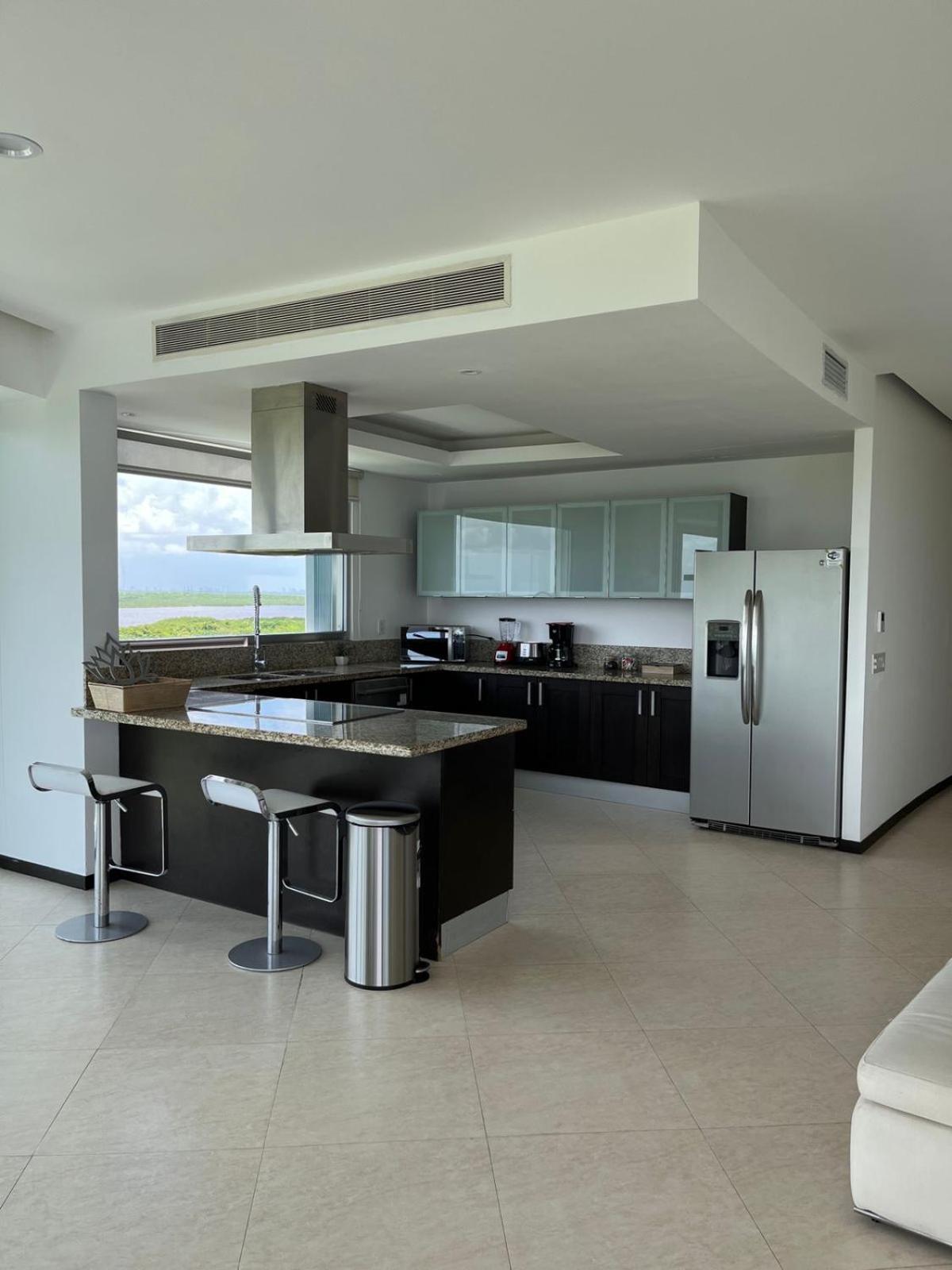 Beach, Pool 3br - 8 Guests *