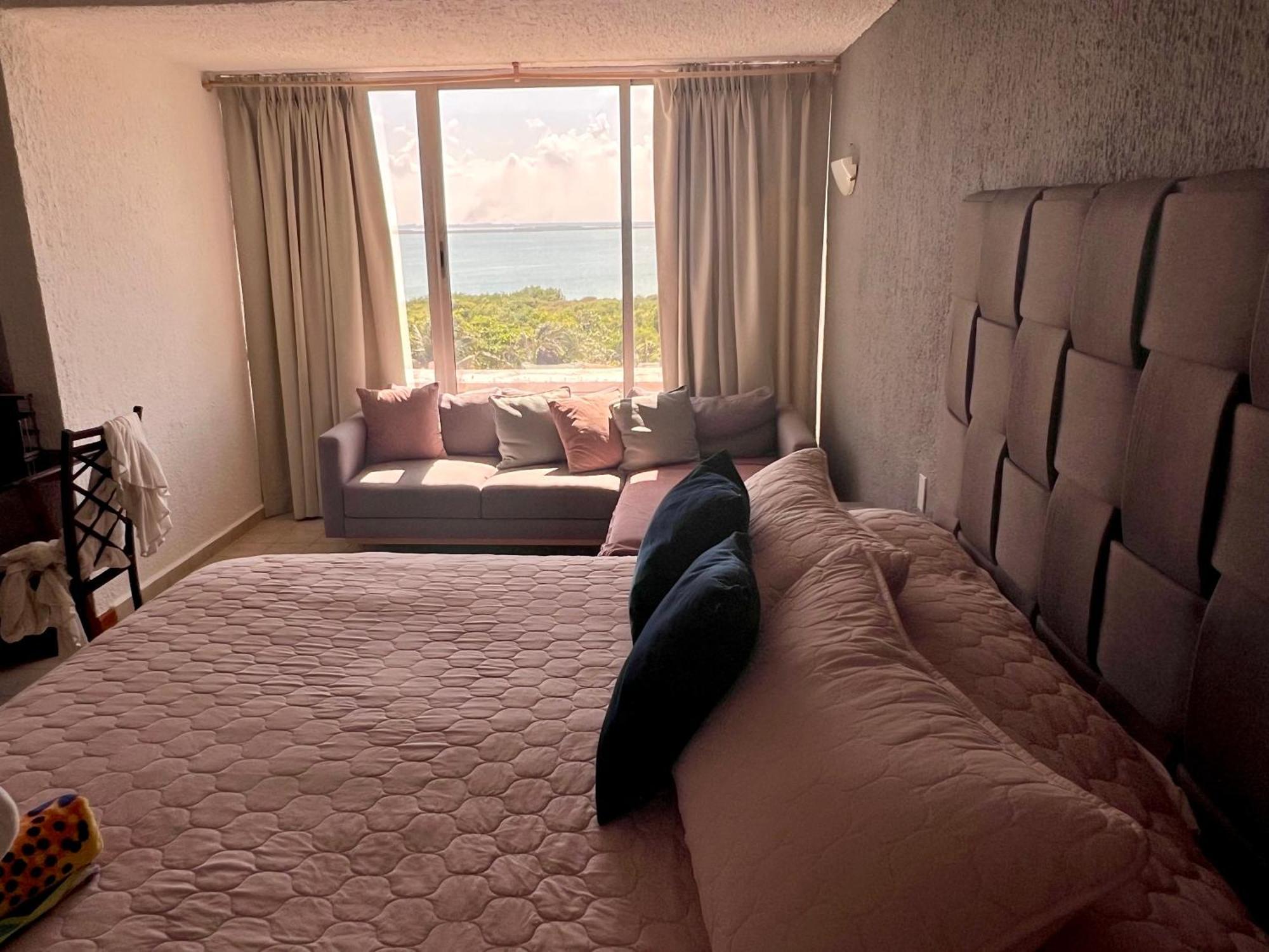 Solymar Studio Apt Beachfront With Sunset Views *