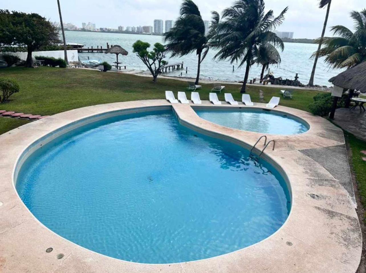 La Casa De La Laguna * Cancún