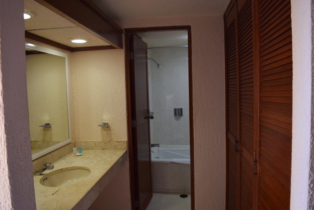 Apartamento Hacienda Del Mar Condominio 205 *