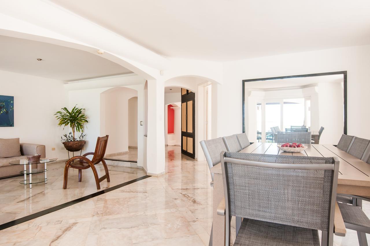 Caribbean Luxury Cancún